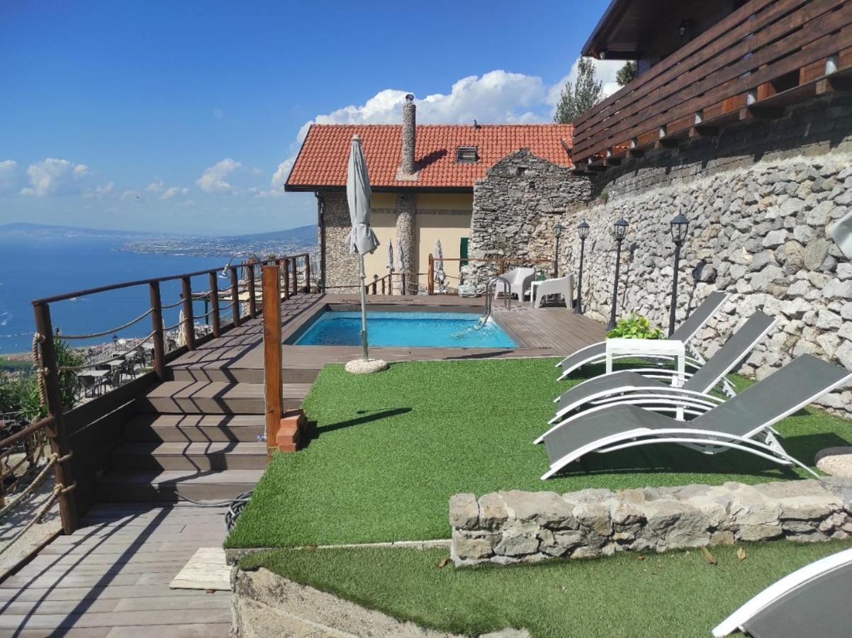 Relais Buona Stella Bed & Breakfast Pimonte Eksteriør bilde